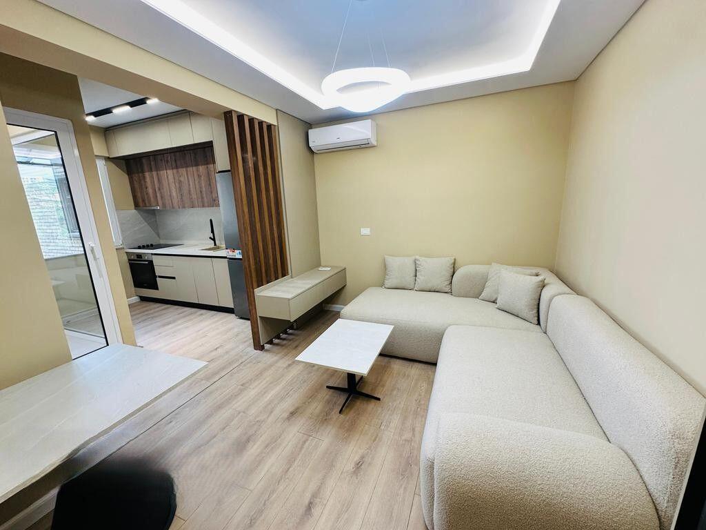 APPARTAMENTO 1+1 - VIA MUHAMET GJOLLESHA 128.000 €