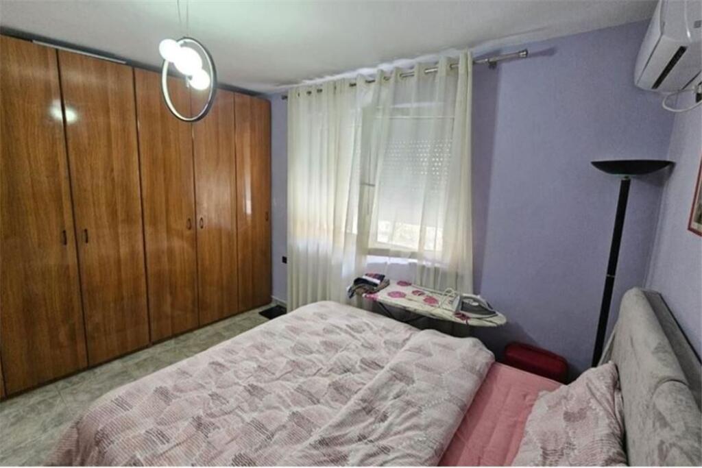 Apartment 1+1 for rent, located in the Brryli area,
