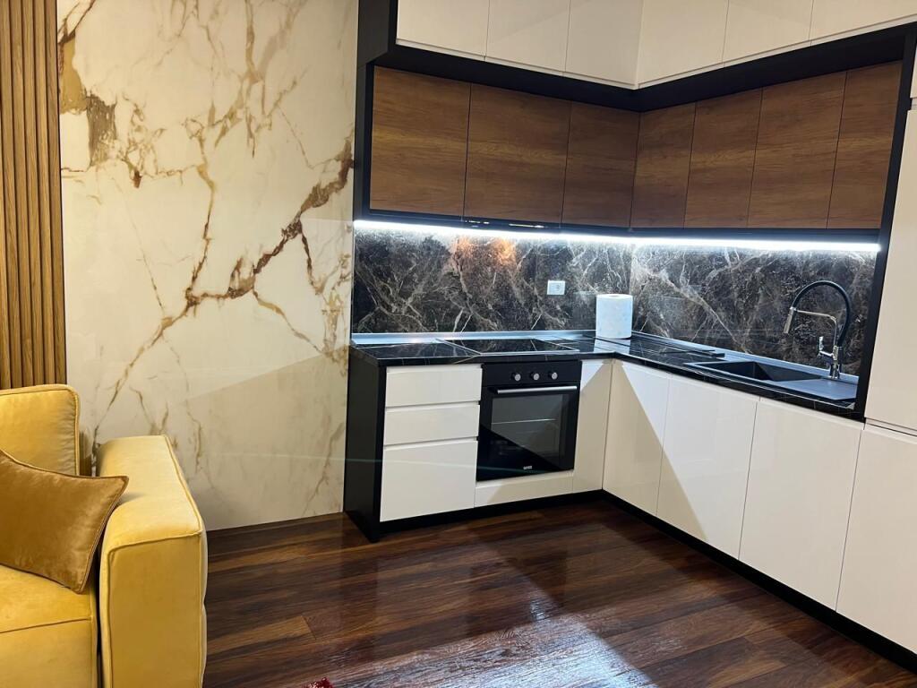 affittasi appartamento 1+1 con balcone – Spiaggia, Durazzo