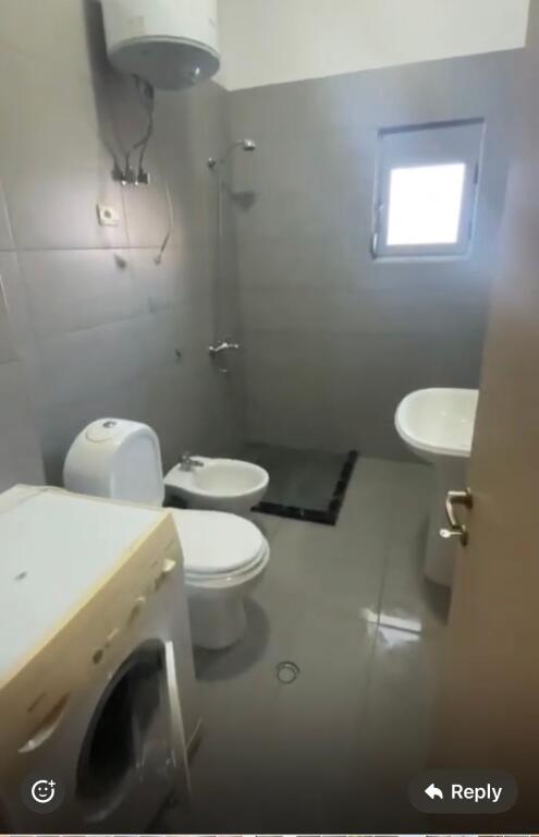 1+1, arredato via peti lago secco, prezzo 400 euro