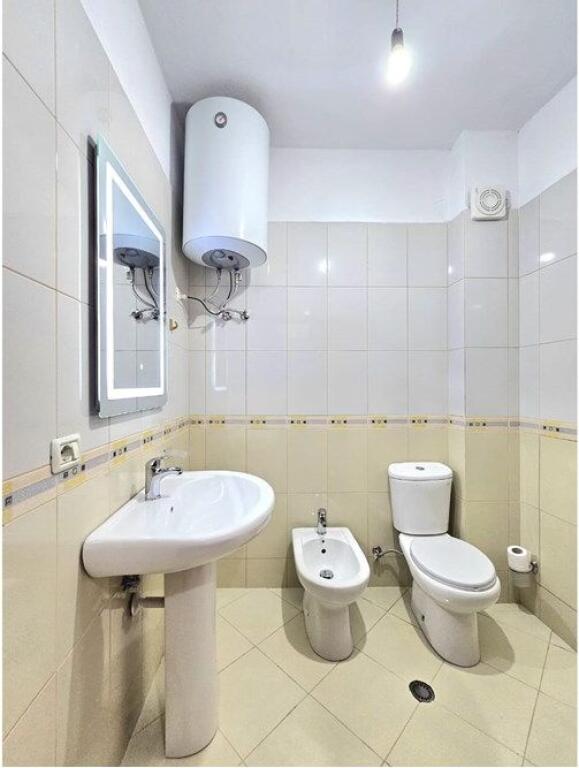 Apartment for rent 2+1 in Fresk