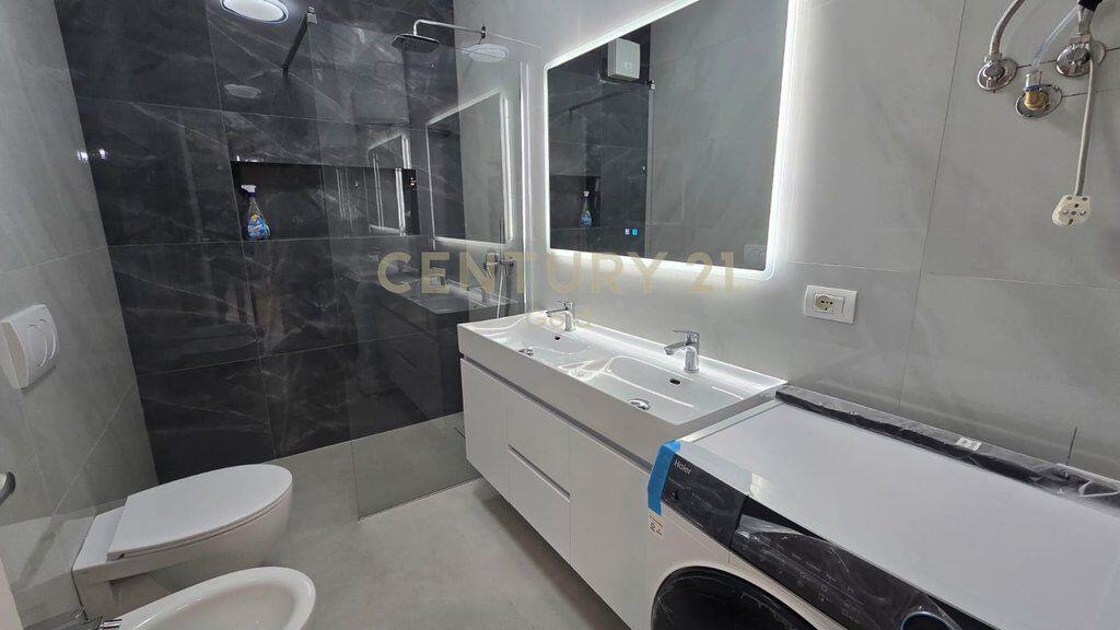 FOR RENT APARTMENT 2+ 1+ PARKING SPACE IN THE CENTER OF TIRANA NEAR 9 - STOREYS BUILDING !