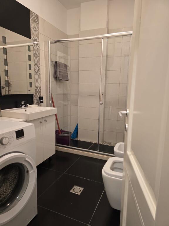 Apartament 2+1 te Kompleksi Delijorgji
