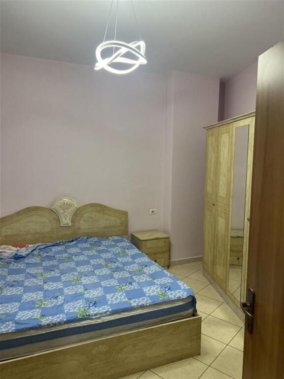Affittasi appartamento 1+1, Astir vicino alla rotatoria 420 mila lek