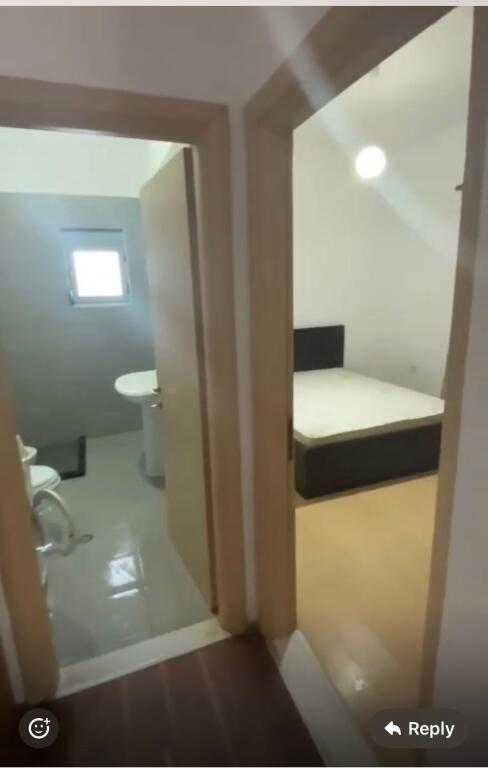 1+1, arredato via peti lago secco, prezzo 400 euro