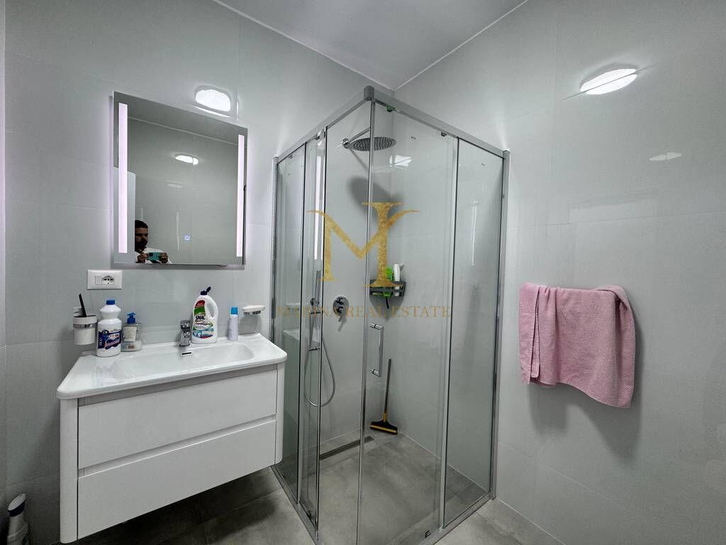 Appartamento 2+1+deposito in affitto a Plazh Hekurudha, Durres!