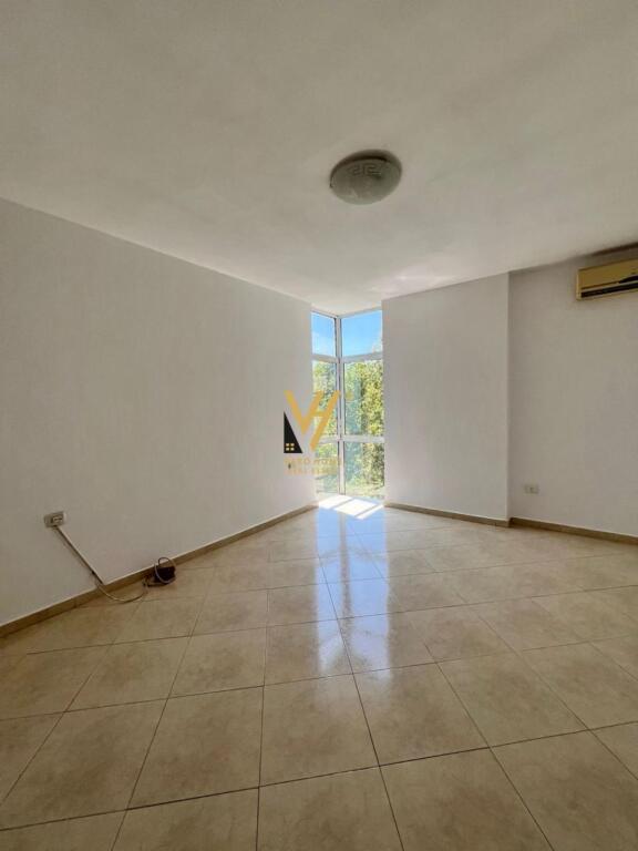 VENDESI APPARTAMENTO 2+1+2+BLK ALLA EX ESPOSIZIONE 350.000 EURO