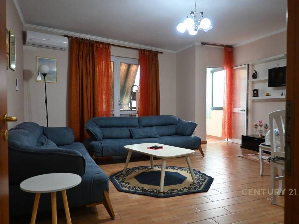 Apartament 2+1 me Qira në Rrugen e Dibrës 680 € /Muaj Sip. Totale  105m2