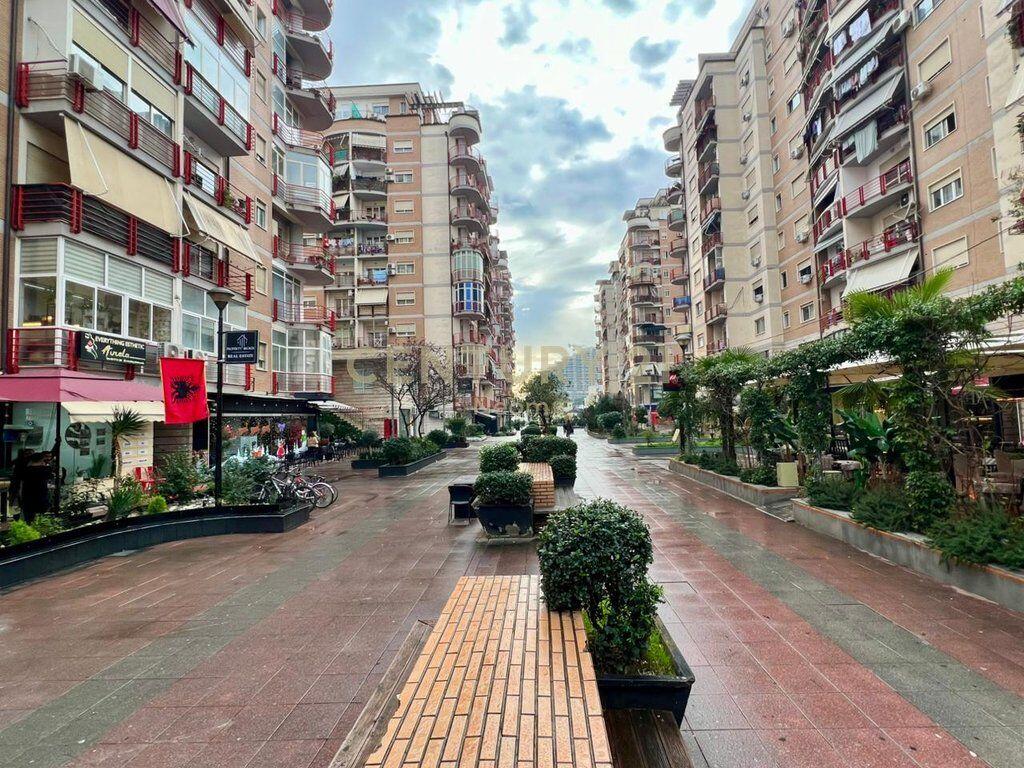VENDESI, APPARTAMENTO MODERNO 2+1+2 con VISTA su VISION ➕‼️ 270,000 € Superficie Totale 124m2