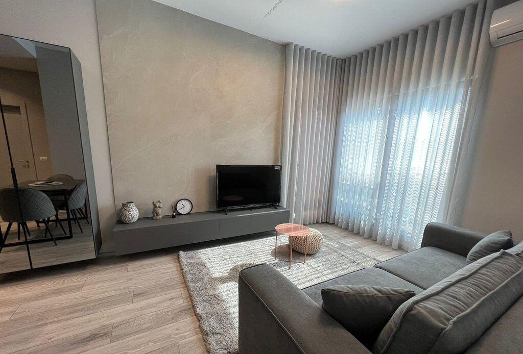 JEPET ME QIRA APARTAMENT 1+1 – TEK TIRANA GARDEN BUILDING!