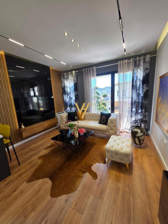 APARTMENT 1+1 FOR RENT AT VASIL SHANTO 1,000 EURO