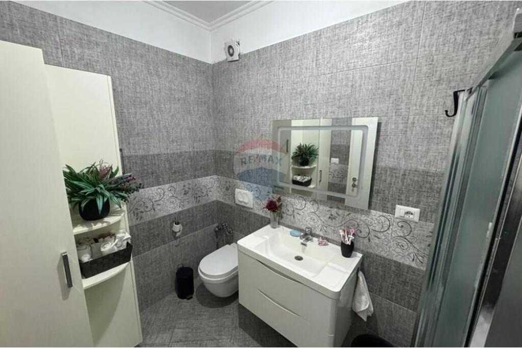 2+1 for rent -Rezidenca Charteu