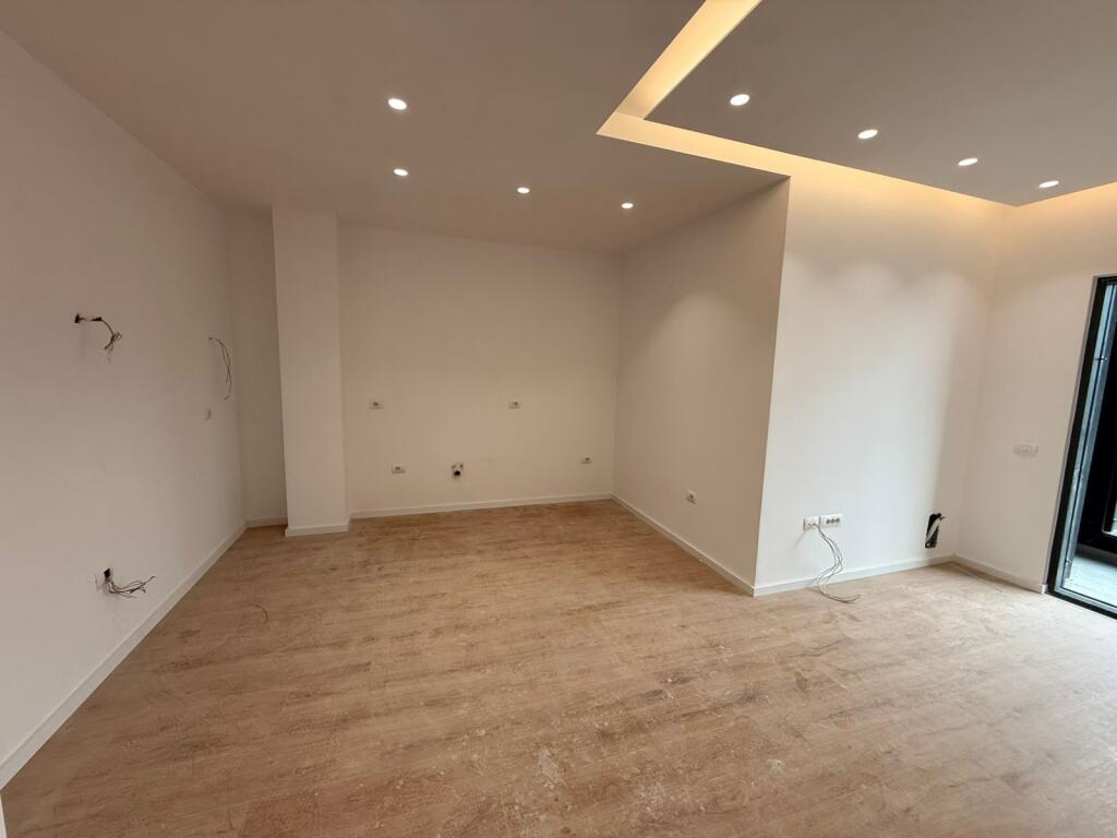 Apartment 2+1+2 for sale at Barrikadave Street / New Construction
