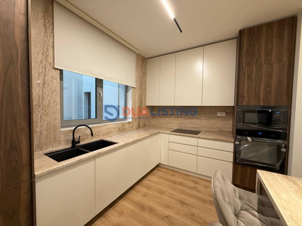 FOR RENT, LUXURY APARTMENT 2+1+2 WITH PARKING SPACE