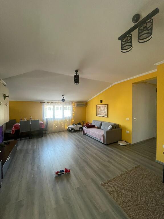 APPARTAMENTO IN AFFITTO 3+1 VIA ELBASANIT 600 EURO