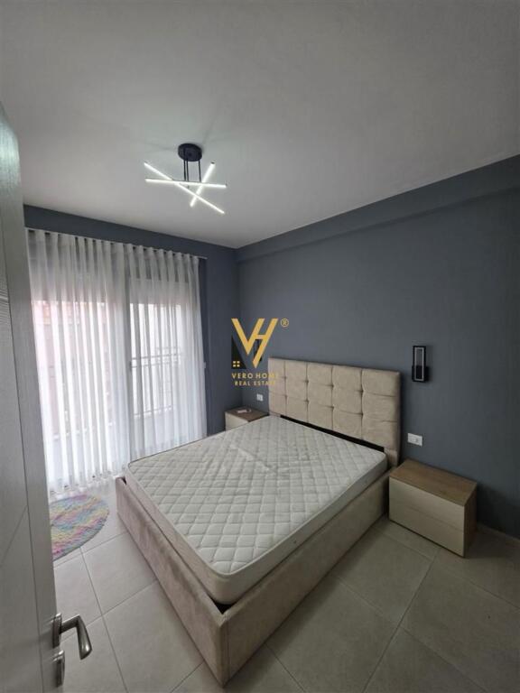 JEPET APARTAMENT 2+1+2+BLK ME QERA TE KOPSHTI BOTANIK 900 EURO