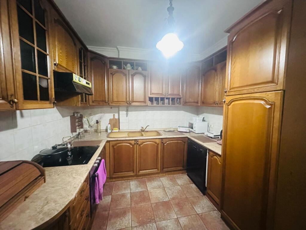 2+1,furnished at Selvia,600 thousand lek including internet