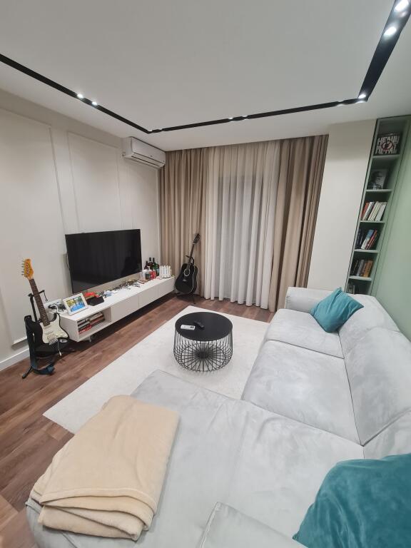 Apartament 1+1 me qera ne Misto Mame prane Pasticeri Lika