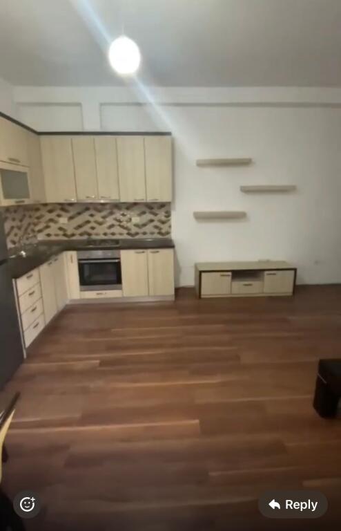 1+1, arredato via peti lago secco, prezzo 400 euro