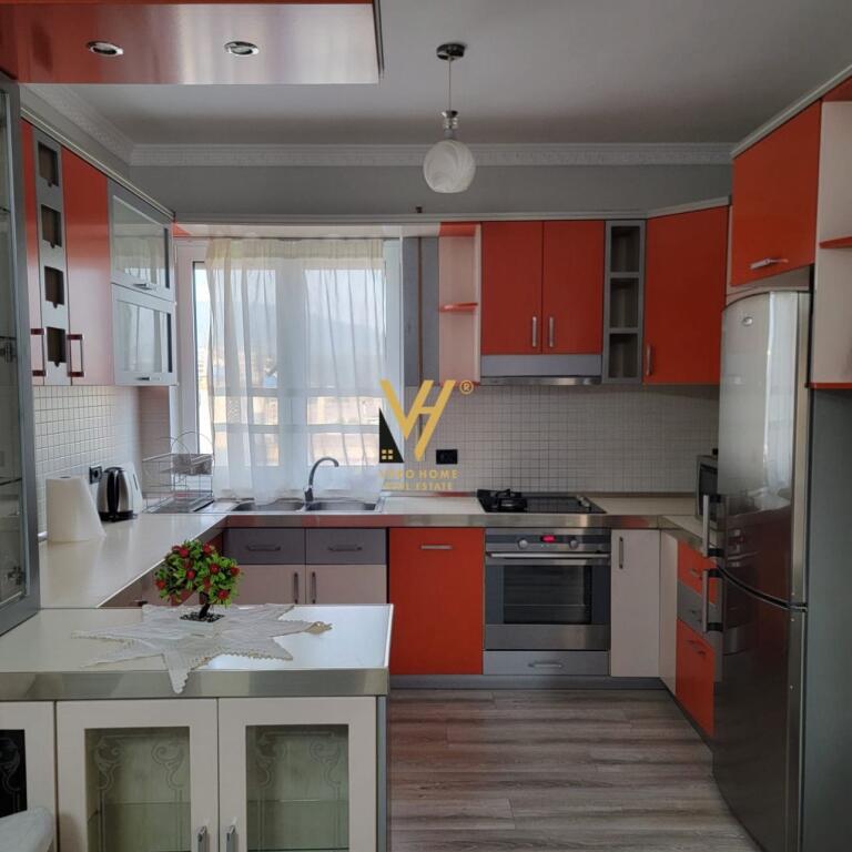 AFFITTASI APPARTAMENTO 2+1+2+BLK PRESSO IL COMUNE DI PARIGI 900 EURO