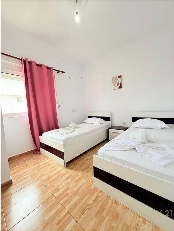 Si affittano 7 appartamenti a Saranda
