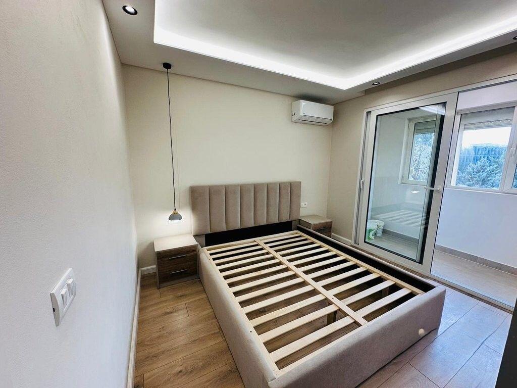 Vendiamo appartamento 1+1 in via Muhamet Gjollesha
