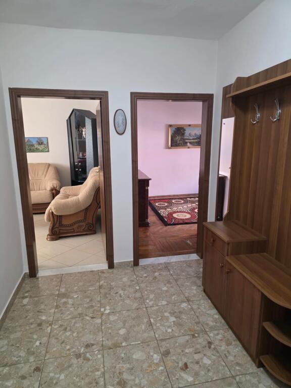 2+1 apartment for rent at Siri Kodra near Dibres Street