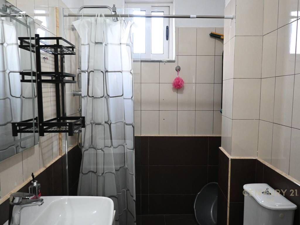 Apartament 2+1 me Qira në Rrugen e Dibrës 680 € /Muaj Sip. Totale  105m2