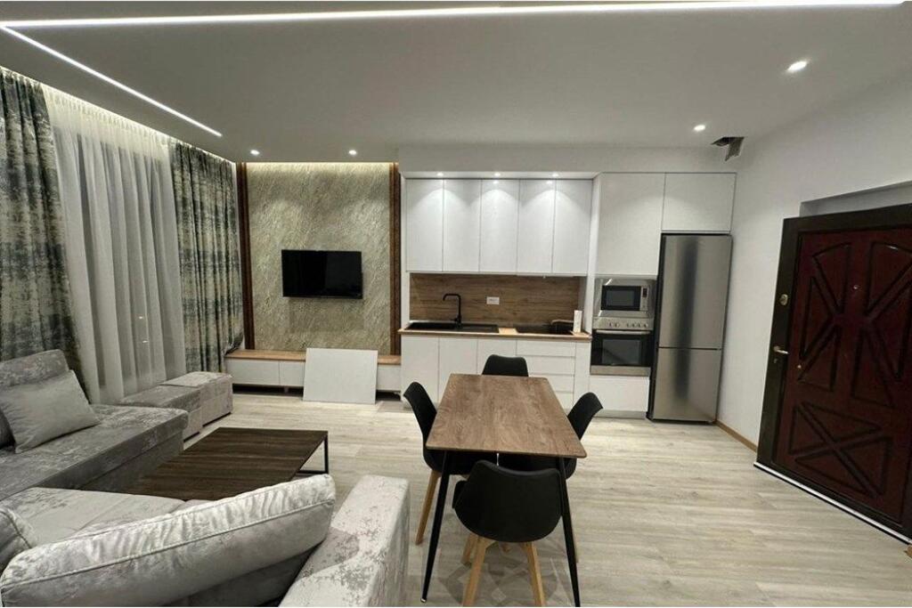 APARTMENT 1+1 FOR RENT – RING CENTER, MUHAMET GJOLLESHA