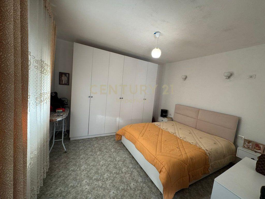 ESCLUSIVO, Villa su 2 piani in vendita – Opportunità ideale per abitazione e investimento