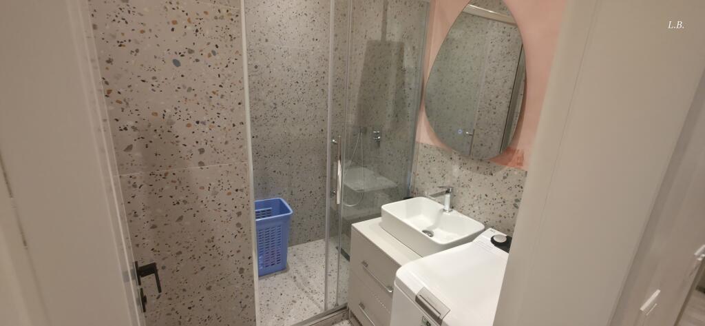 Affittasi appartamento 1+1 – Via Dibrës