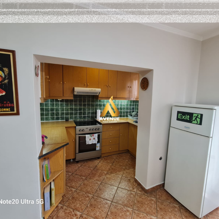 Jepet Apartament 2+1 Me Qira, pranë Rrugës së Elbasanit, Tiranë