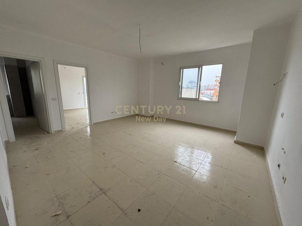 2+1 Apartment For Sale on the Beach, Durrës - 82,000€ | 91.3 m² 82,000 €