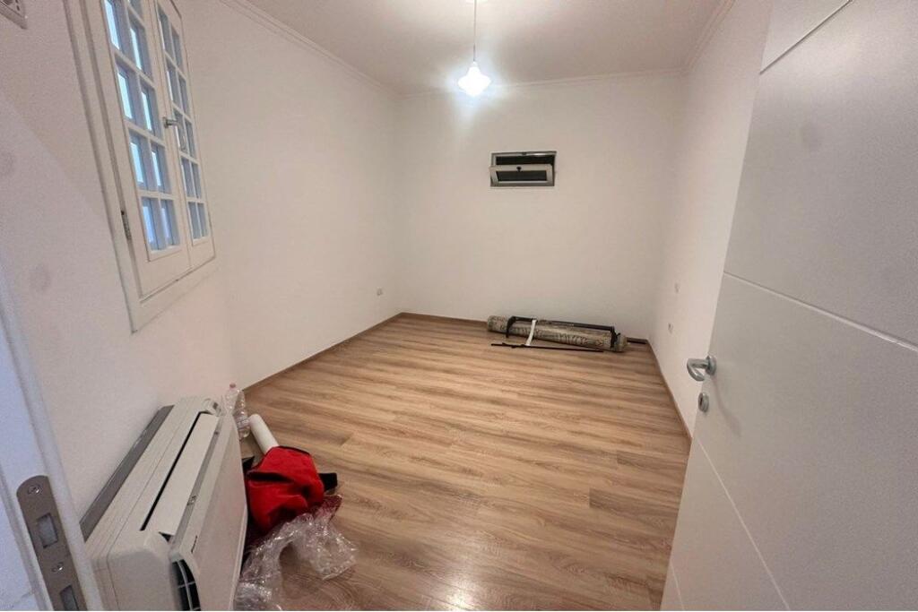 Appartamento moderno in affitto a Pazari i Ri