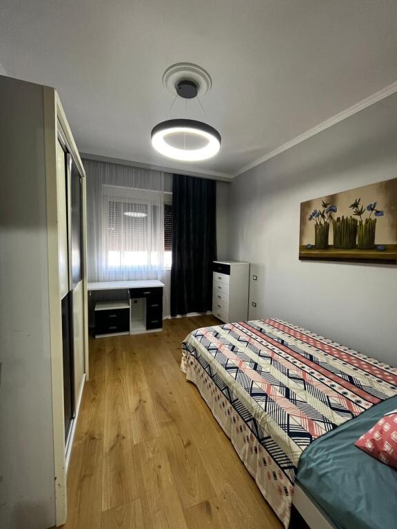 Appartamento 3+1+2 con 2 balconi in vendita – Markata Durres