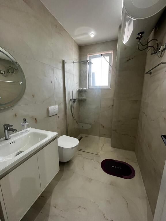 Appartamento 3+1+2 con 2 balconi in vendita – Markata Durres