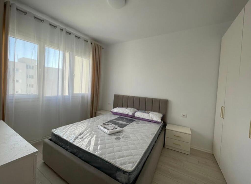 Apartament 2+1 per qira ne Astir.