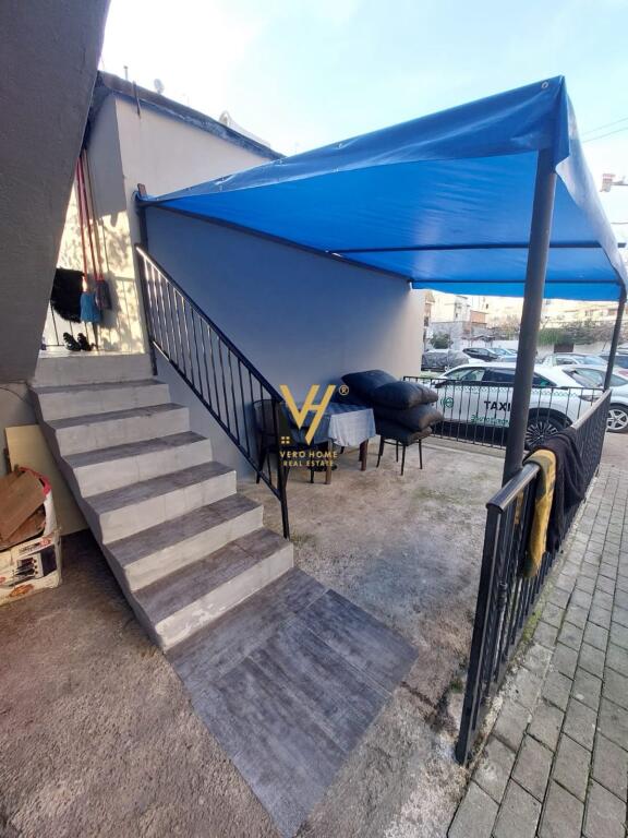 SHOP+APARTMENT FOR RENT-AT THE SCHOOL “BAJRAM CURRI” 80,000 LEKE