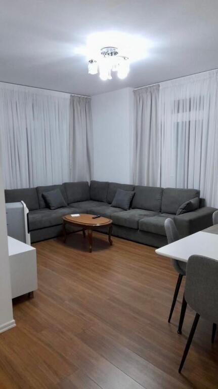 📣 3-STOREY VILLA FOR SALE 📍 SAUK, Above Anna Market, Near Bar Amos 🛣️ "Ramadan Zaskoci" Street ✨  