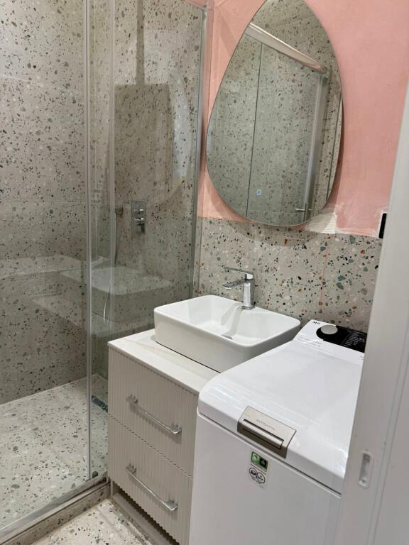 📣 QERA Apartament 1+1 📍 Qender Tirane, Tek 9-Kateshet ✨