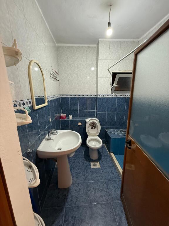 Apartment 3+1, Commune of Paris!