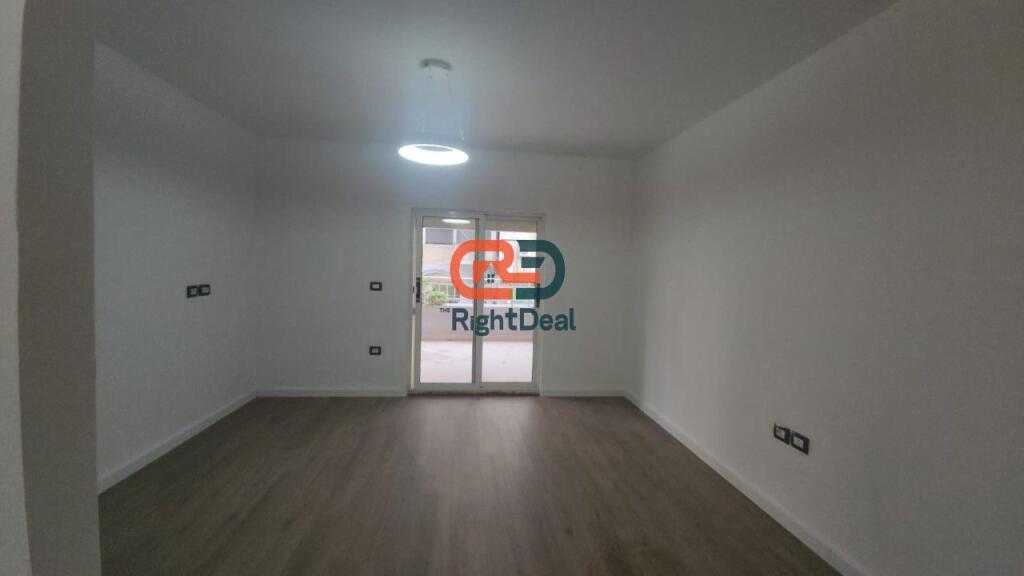 Near the Paris Municipality, Apartment 1+1+Veranda Totally Invested for Sale!!!