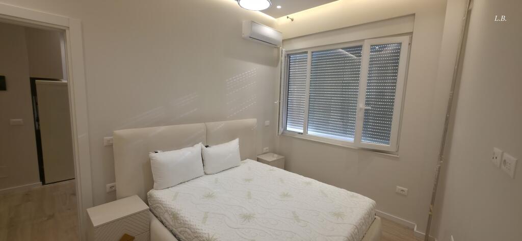 Affittasi appartamento 1+1 – Via Dibrës