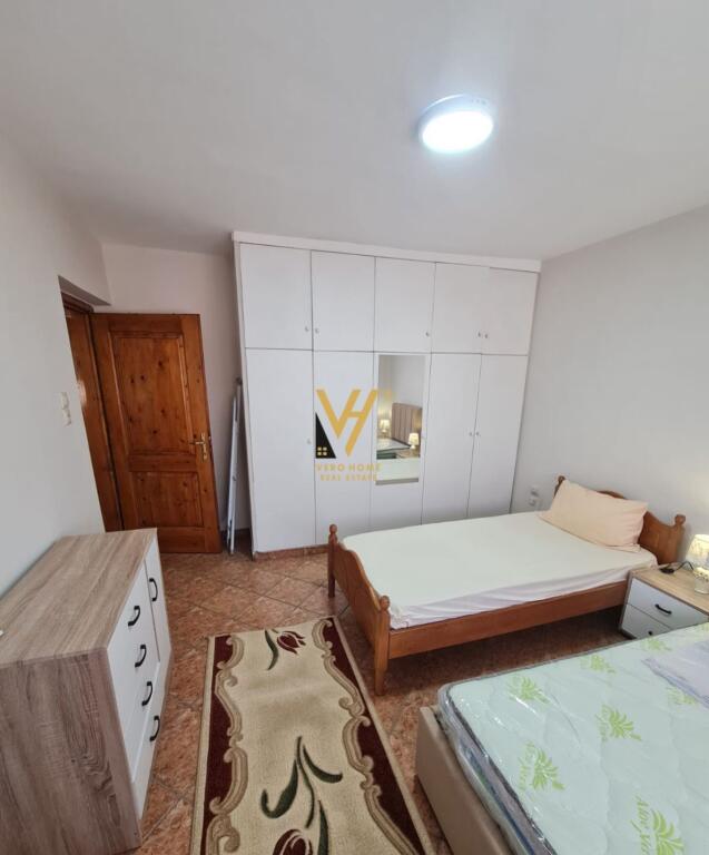 JEPET APARTAMENT 2+1+BLK ME QERA TE RRUGA ELBASANIT 55.000 LEKE