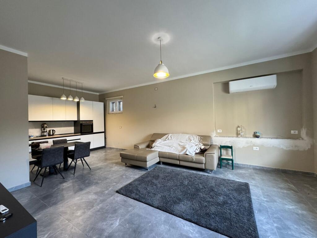 SAFE INVESTMENT! 2-STORY VILLA IN ONE OF THE MOST SOUGHT-AFTER AREAS OF DURRËS