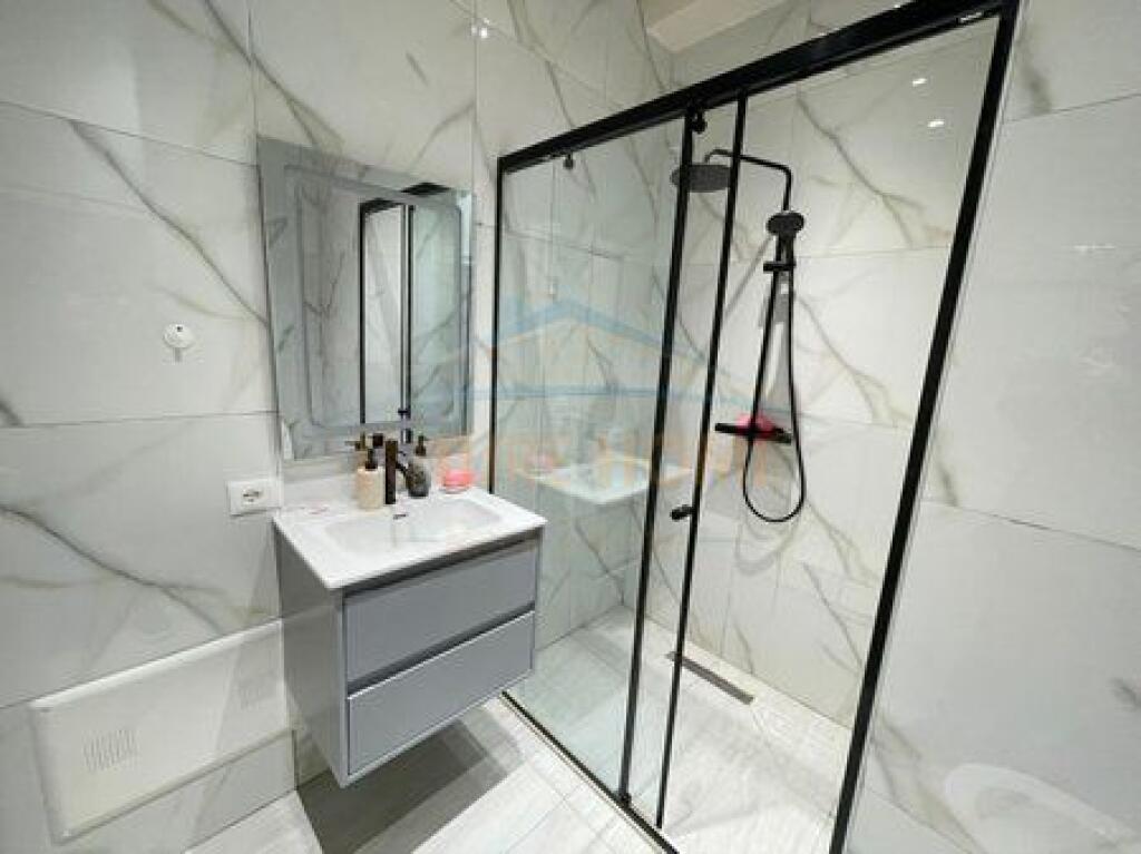 For sale, Studio apartment in the Mangalem Complex, Tirana
