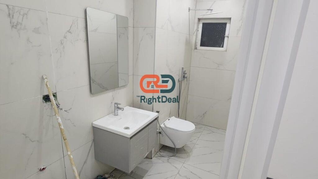 Near the Paris Municipality, Apartment 1+1+Veranda Totally Invested for Sale!!!