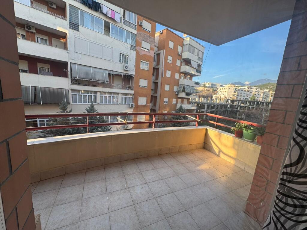 Apartment 2+1, Fresh!