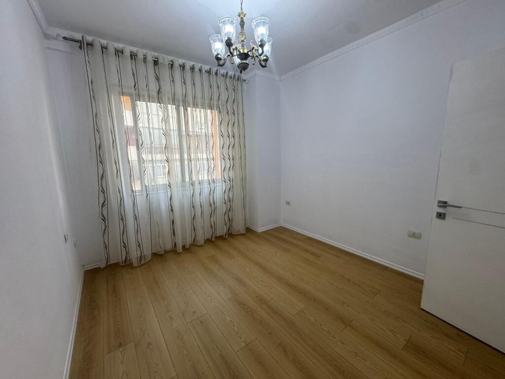 Apartment 2+1, Fresh!