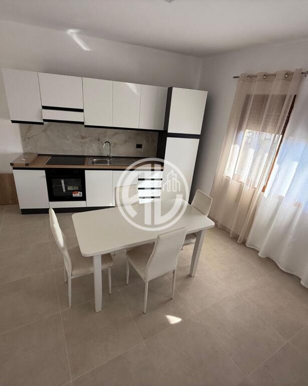 Apartament per Qira